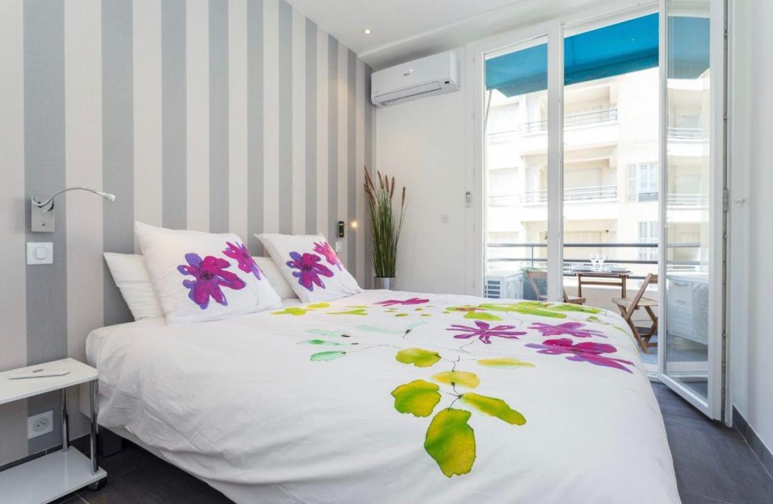 Royal Apartment Near The Beaches Ницца Экстерьер фото