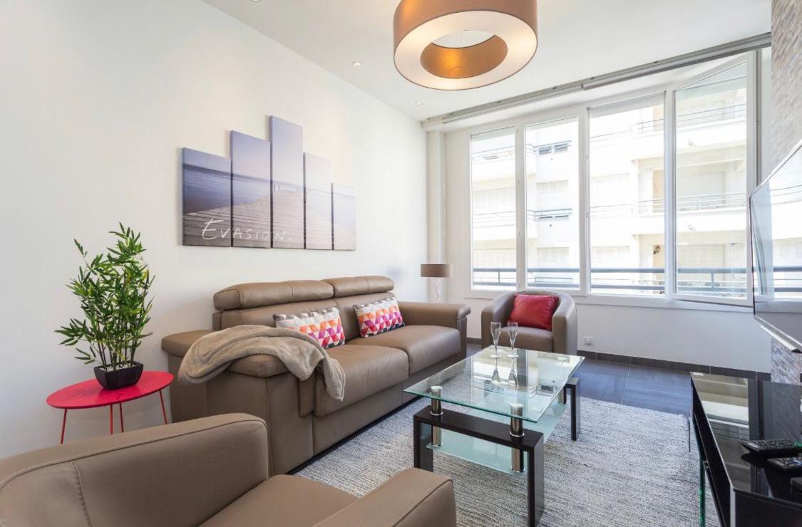 Royal Apartment Near The Beaches Ницца Экстерьер фото